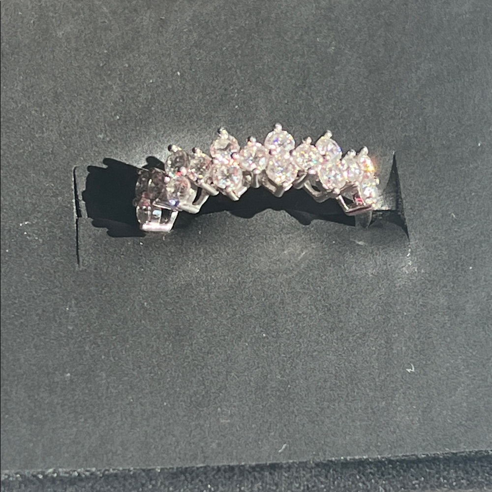 Elegant Silver Moissanite Women's Band Ring​